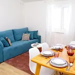 Villa Golden Apple