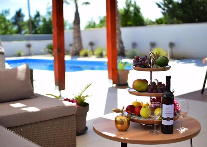 Villa Golden Apple Seline