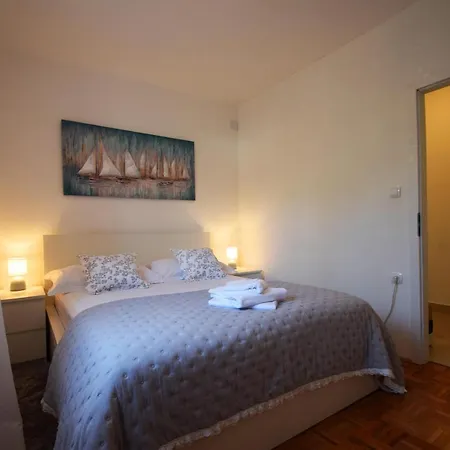 Villa Golden Apple *