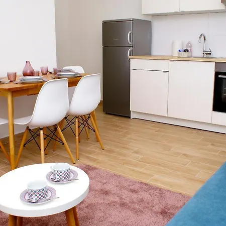 Golden Apple * Селине